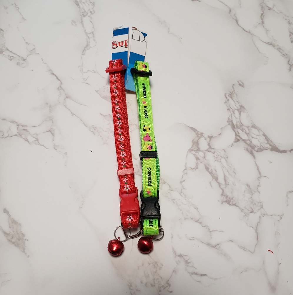 Medium adjustable cat collar bundle.